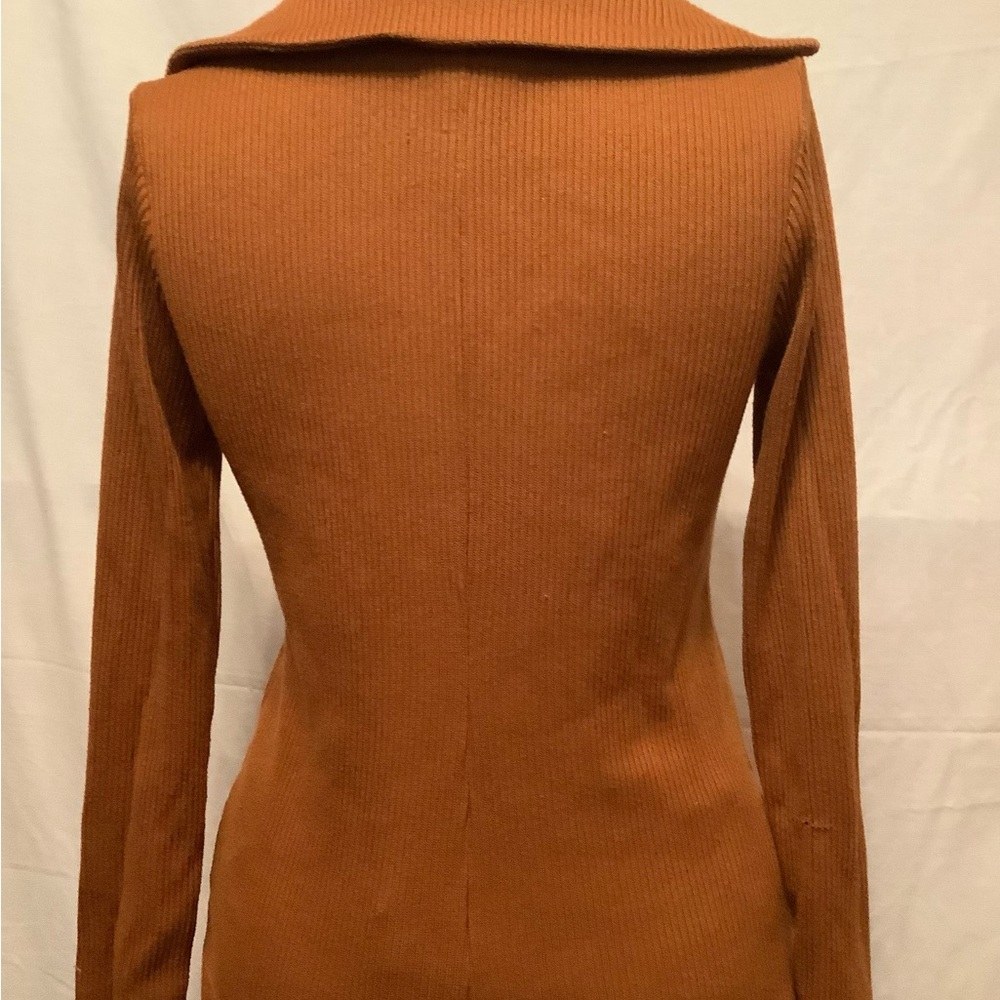 Free Assembly Women's XS Button-Up Orange Sweater - Picture 3 of 11